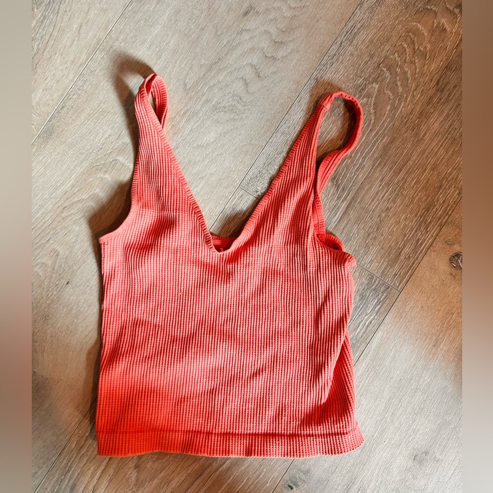 Coral seamless tank top size small